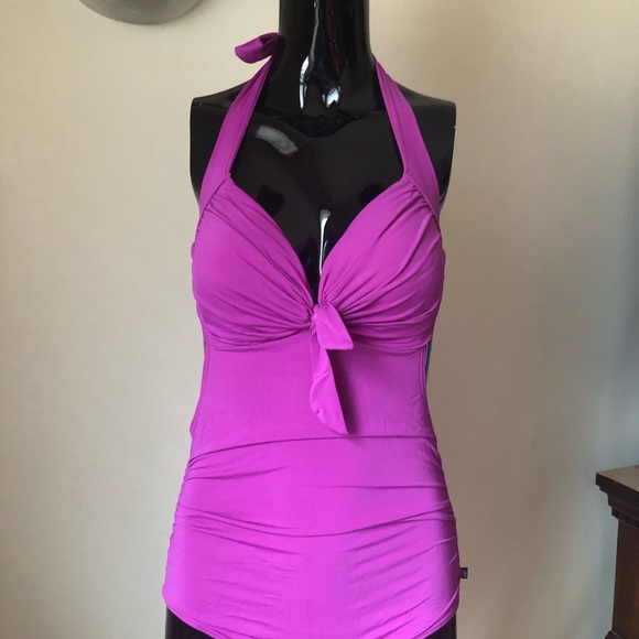 One piece Swimsuit - Picture 4 of 6